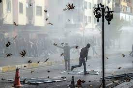Survey says almost all Turks are against military response to Kurdish rights demands