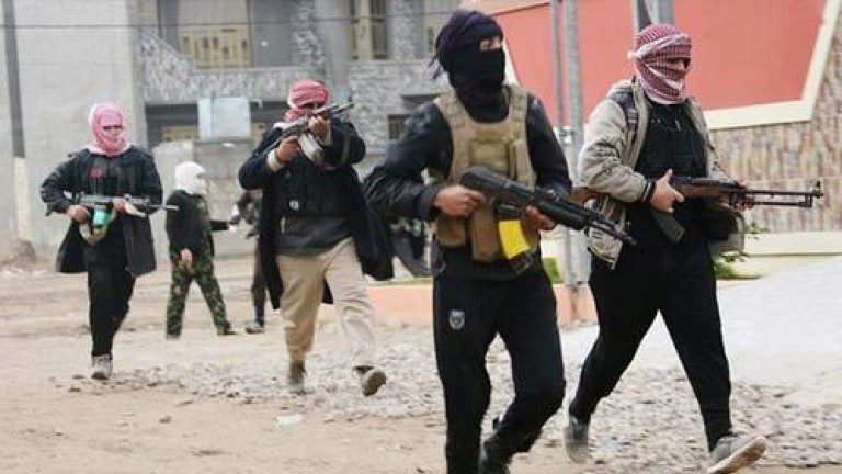 لە ئاکامی هێرشێکی داعشدا 4 چەکداری حەشدی شەعبی گیانیان لەدەست دا