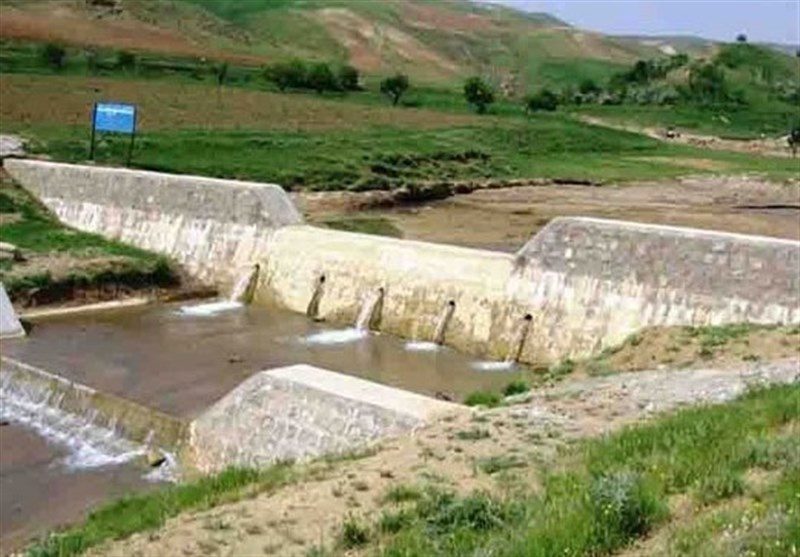 ۹ طرح آبخیزداری همزمان با هفته دولت در کردستان بهره‌برداری می‌شود