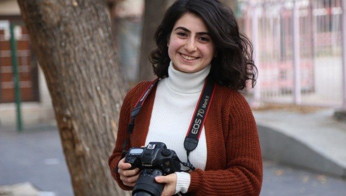 «من هم کُرد هستم»/پیگرد قضائی خبرنگار کُردی که درباره قتل عام قونیه نوشت