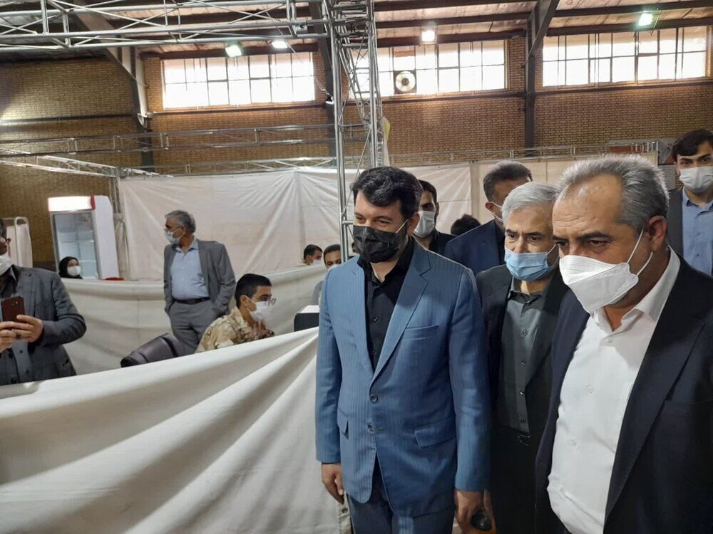 وزیر کار: حل مشکلات تولید در اولویت‌ برنامه‌های وزارت کار است