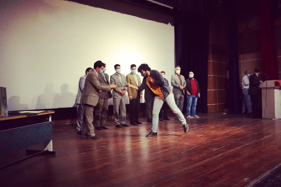 تجلیل از فعالان فیلم کوتاه و سینمای ایلام در روز ملی سینما