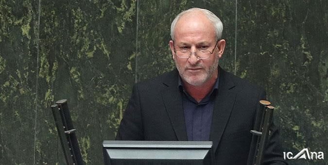 دوران آزمون و خطا در  ایلام سپری شده / استاندار ترجیحا بومی باشد