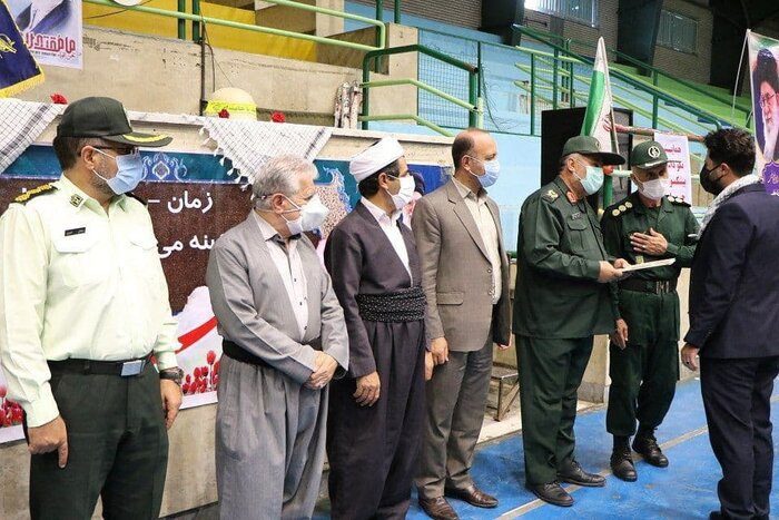 مۆڵەت بە جووڵەی گرووپە بەرهەڵستکارەکانی ئێران لە سنوورەکاندا نادەین