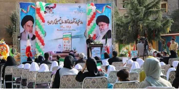 ۷۱ هزار کلاس اولی در آذربایجان غربی اول مهر را جشن گرفتند