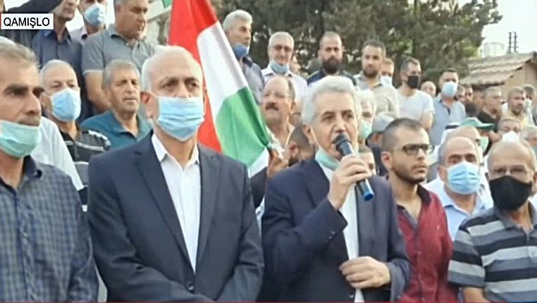 حملۀ گروه «جوانان انقلابی» به راهپیمایی هواداران ENKS در اعتراض به مدیریت خودگردان