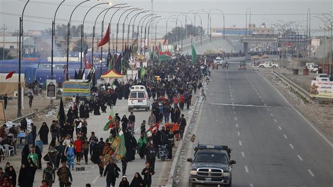 روادید ۴۰۳ زائر اربعین از آذربایجان‌غربی صادر شد