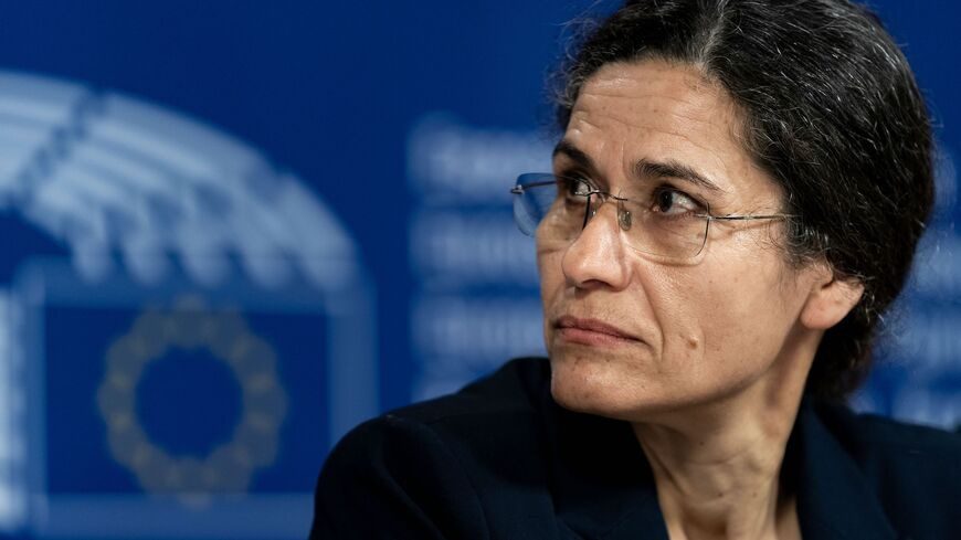 Syrian Kurds, opposition take cases to Washington / Elizabeth Hagedorn