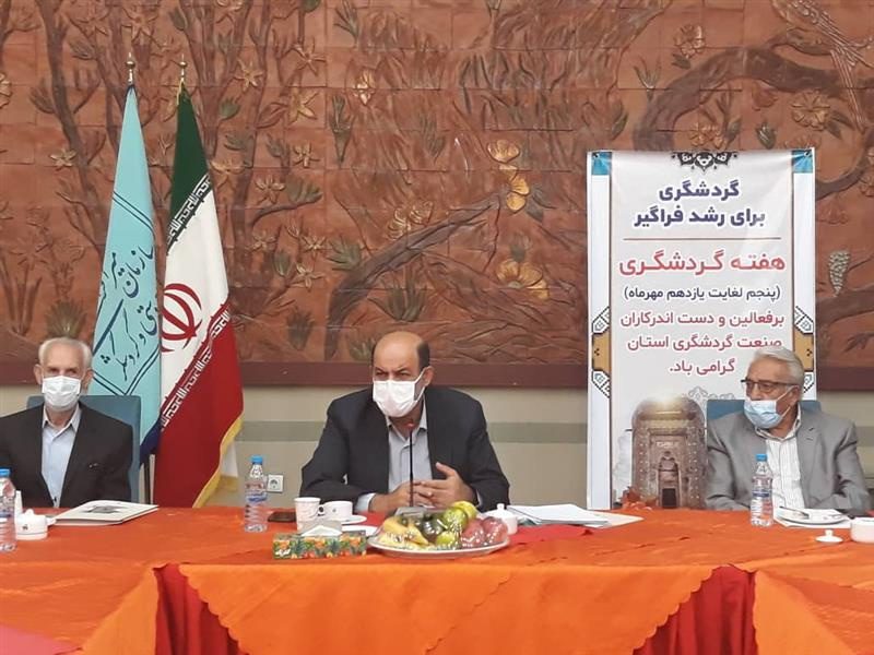 عدم حمایت ادارات مالیات و تامین اجتماعی  از فعالان گردشگری آذربایجان غربی