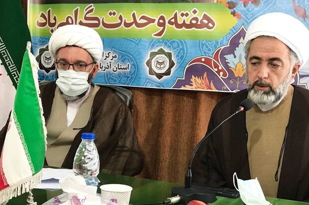 رئیس مرکز بزرگ اسلامی: احساس تبعیض بین شیعه و سنی از موانع وحدت است