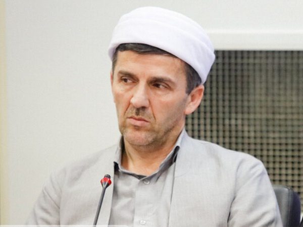 امام جمعه مهاباد: همبستگی ملت ایران ضامن اقتدار جمهوری اسلامی در جهان