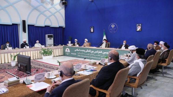 تقریب و وحدت اسلامی یک حرکت راهبردی در جهان اسلام است/ دست همه کشورهای اسلامی و دغدغه‌مندان امت اسلامی را می‌فشاریم