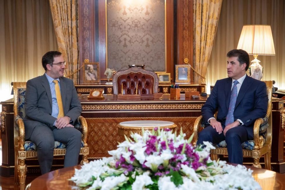 Nechirvan Barzani meets UK Ambassador to Iraq