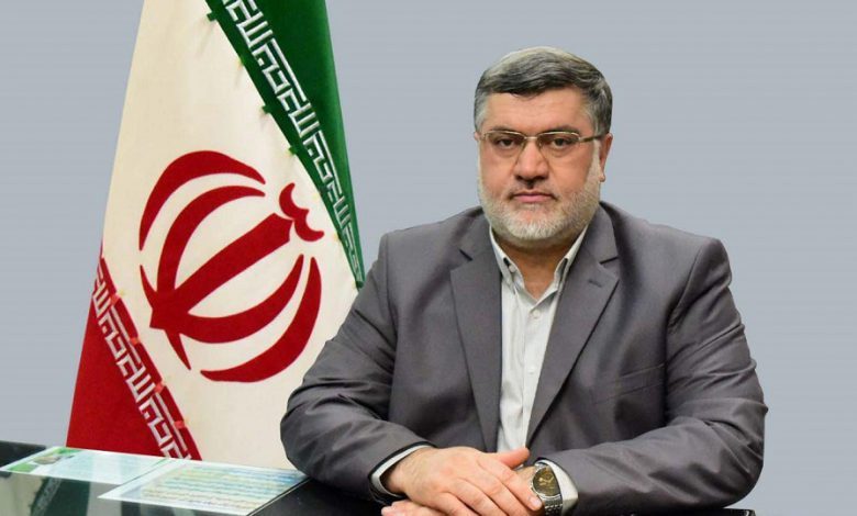 معتمدیان: سخت‌ و‌منفرد؛ آذربایجان: سهل‌و‌ممتنع