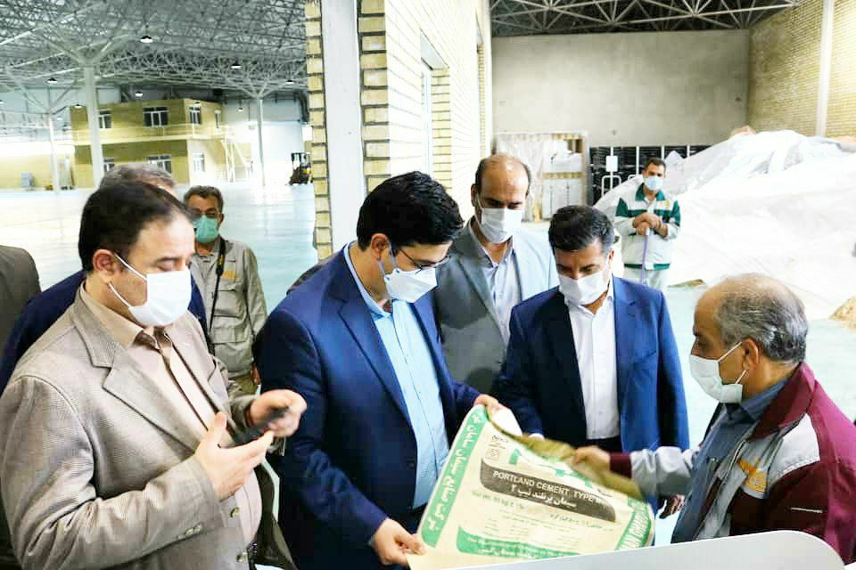 مدرنترین کارخانه پاکت سازی کشور آماده بهره برداری است