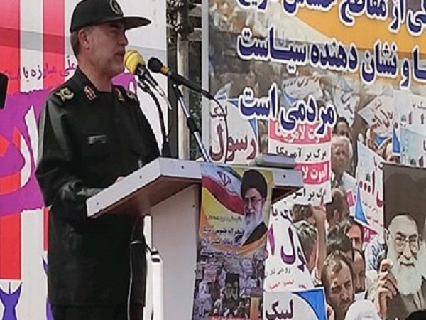 امنیت پایدار امروز کشور نتیجه مجاهدت شهدا و مردم کردستان است