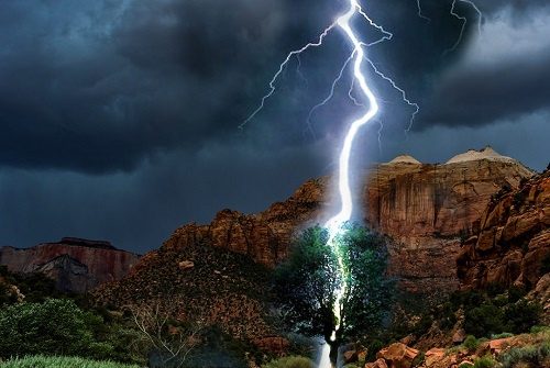 صاعقه جان یک نفر را در ملکشاهی گرفت