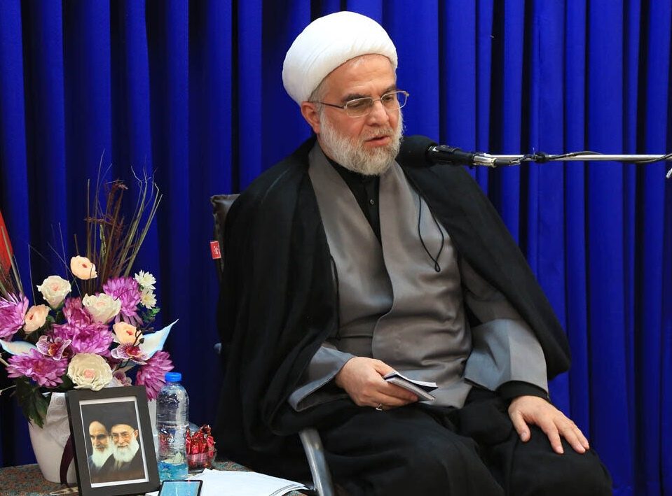 نگرش جامعه باید به سمت مثبت‌گرایی و امیدبخشی تغییر کند