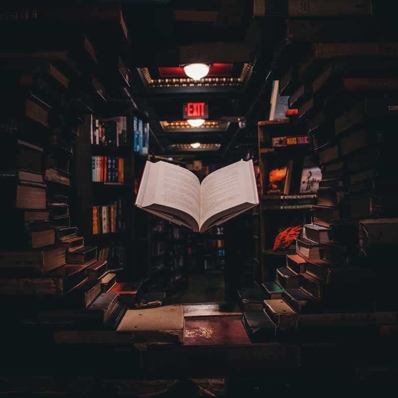 چهارمین دوره جایزه کتاب سال آذربایجان غربی برگزار می شود