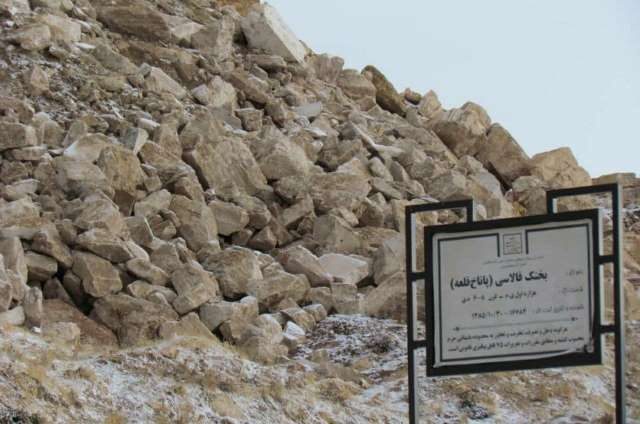 پرونده معدن «پاپاخ قلعه» تکاب باید در اسرع وقت پیگیری شود