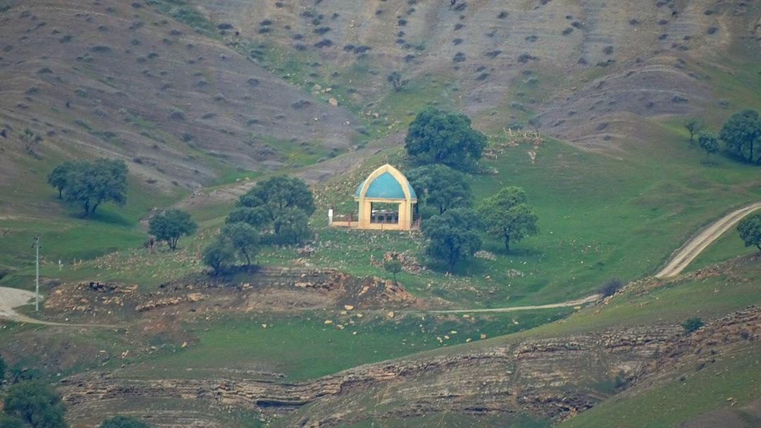 بر سفرۀ «سرشاتۀ اقلیم کردستان» و «بشاری لبنان» در سحرگاه پاییزی «پاوه وهورامان» /  حبیب الله مستوفی