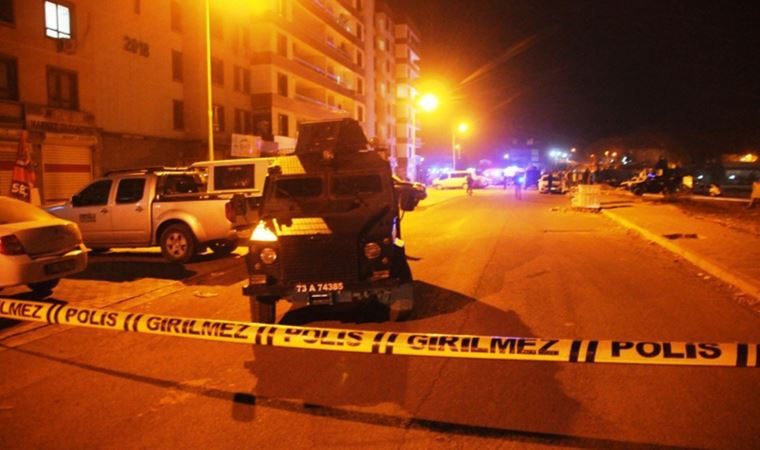 مجروح شدن یک فرمانده گارد محلی در اثر انفجار بمب دست ساز در جزیر