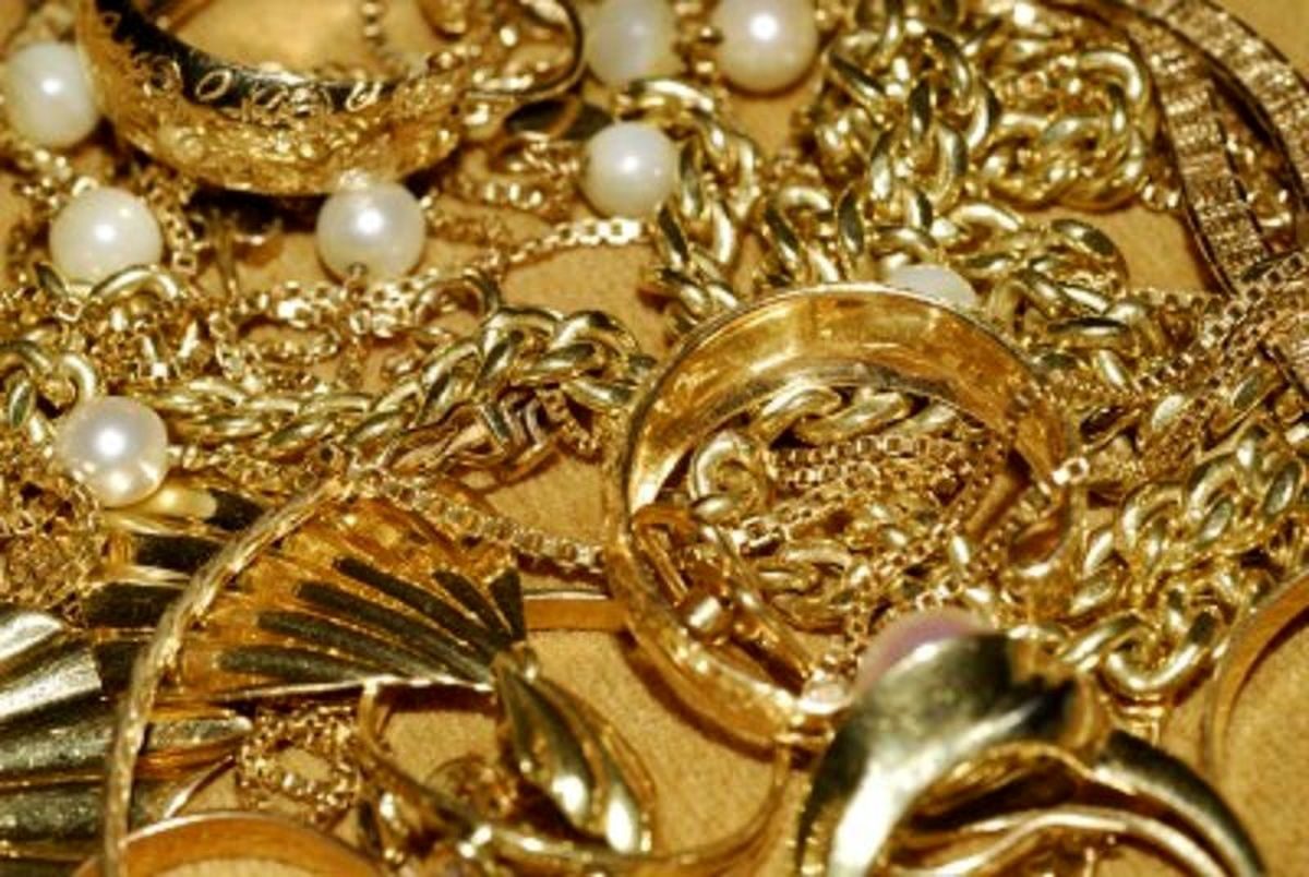 دستگیری سارقی در اشنویه با ٢ کیلوگرم طلای سرقتی