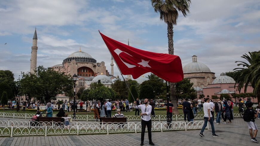 Over 64 pct of Turkey has no faith in gov't curing ailing economy