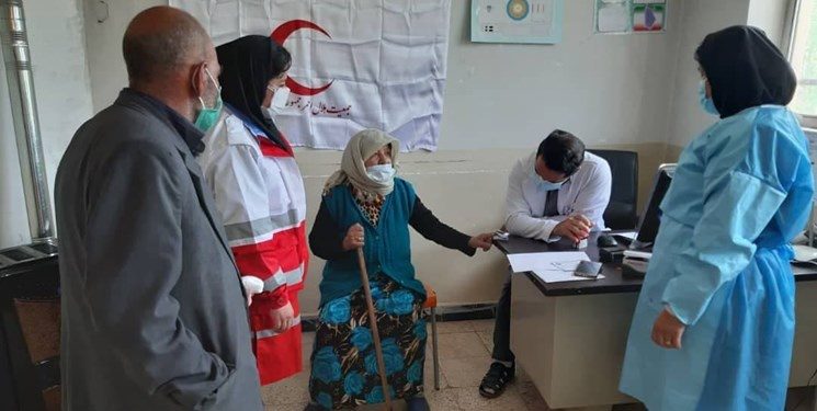 پرداخت کمک هزینه ۸۳ میلیون تومانی هلال احمر ایلام به بیماران نیازمند