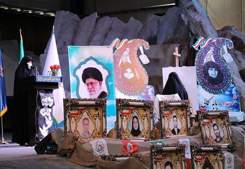 زنان ایلامی همپای مردان در دوران دفاع مقدس
