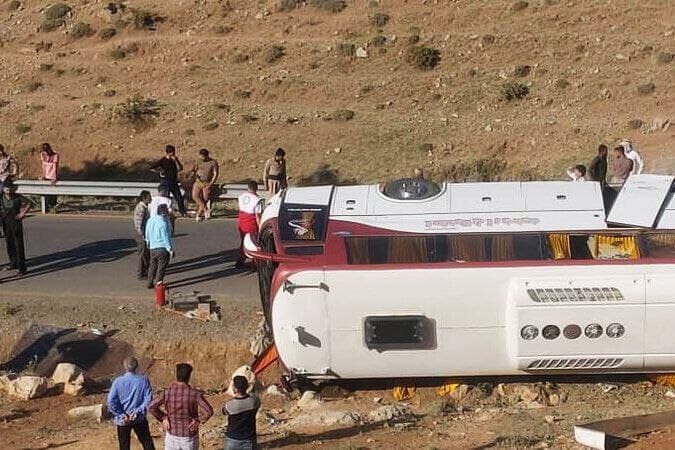 نتیجه اولیه پرونده واژگونی اتوبوس خبرنگاران؛ ٣ ارگان مقصر شدند