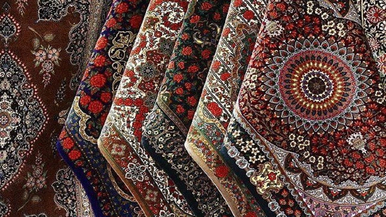 کم رنگ شدن رونق صنعت فرش تکاب در سایه بی تدبیری ها