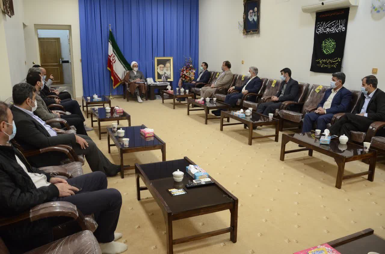 مشکل شناسنامه اتباع خارجی مقیم ایلام حل شود