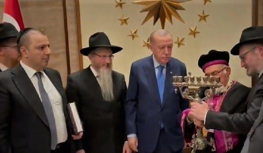 تلاش برای عادی سازی روابط با اسرائیل: اردوغان دست به دامن خاخام ها شد