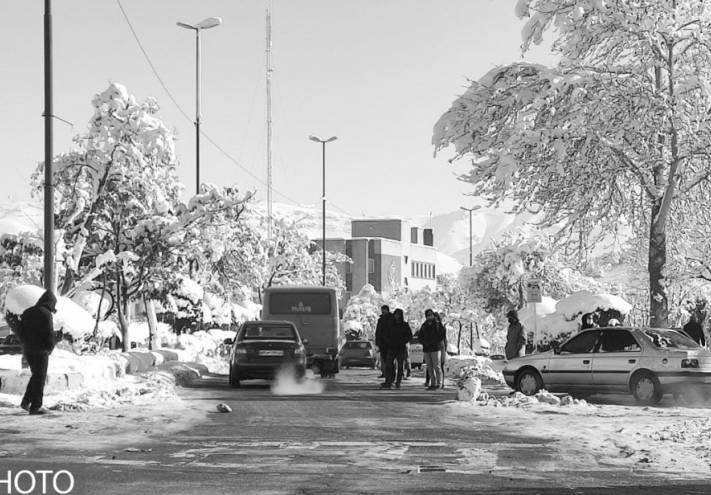 نبود تاکسی در روزهای برفی و معضلات شهری از دریچه دوربین مخاطبان کرد پرس