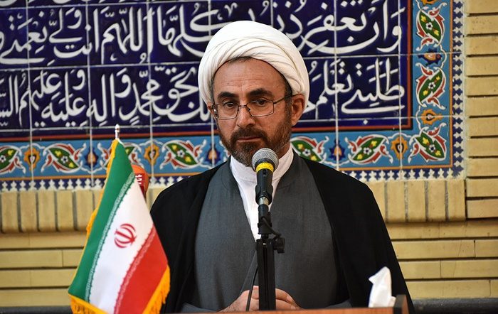 زنان، تربیت کننده و معراج دهنده انسان های آزاده و پاک و محور گرم کانون خانواده