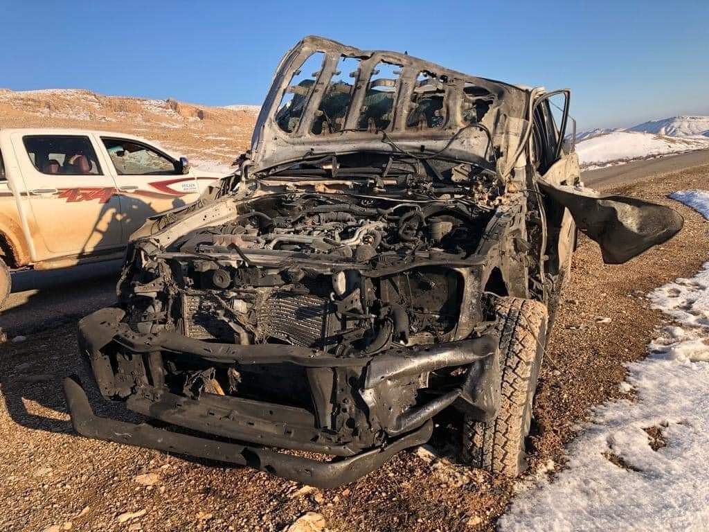 فڕۆکەکانی تورکیا ئۆتۆمبێلێکیان لە شنگال کردە ئامانج