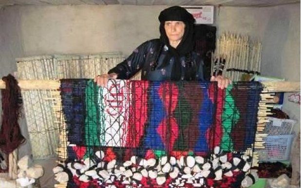 افتتاح ۱۰ کارگاه صنایع‌دستی در ایلام در دهه فجر