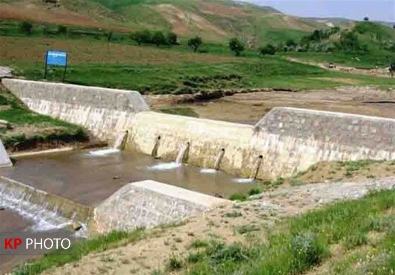 آغاز عملیات اجرایی 10 طرح آبخیزداری همزمان با دهه فجر