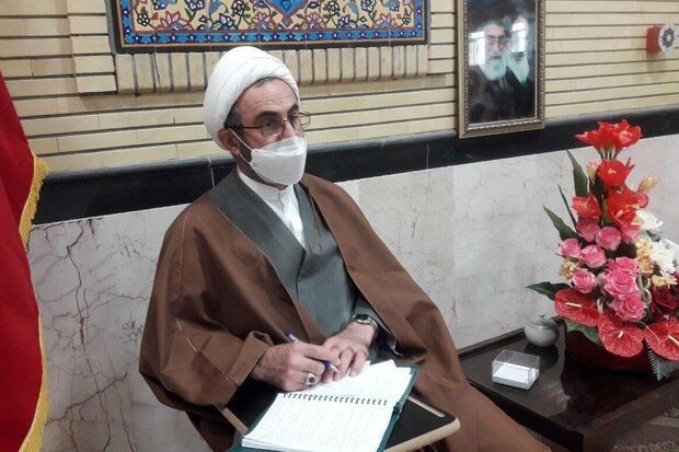 مشکل تأمین زمین بدون معارض برای سرمایه گذاران در ایلام حل شود
