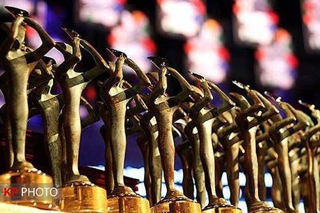 هنرمند مهابادی جایزه نمایشنامه‌ برتر جشنواره تئاتر فجر را دریافت کرد