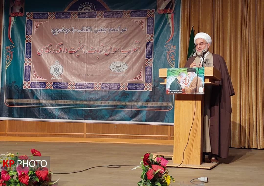 پیام حقانیت انقلاب اسلامی بازگو شود/حل مشکلات مردم دغدغه نظام است