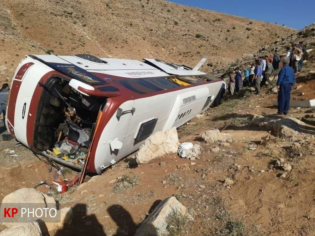 رفع اتهام از سه مدیر دولتی در پرونده اتوبوس خبرنگاران!