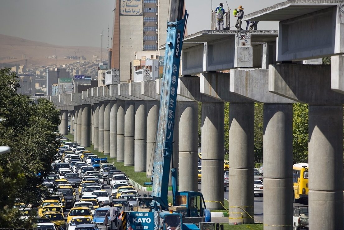 ساخت پارکینگ‌های طبقاتی  یکی از مطالبات جدی شهروندان است
