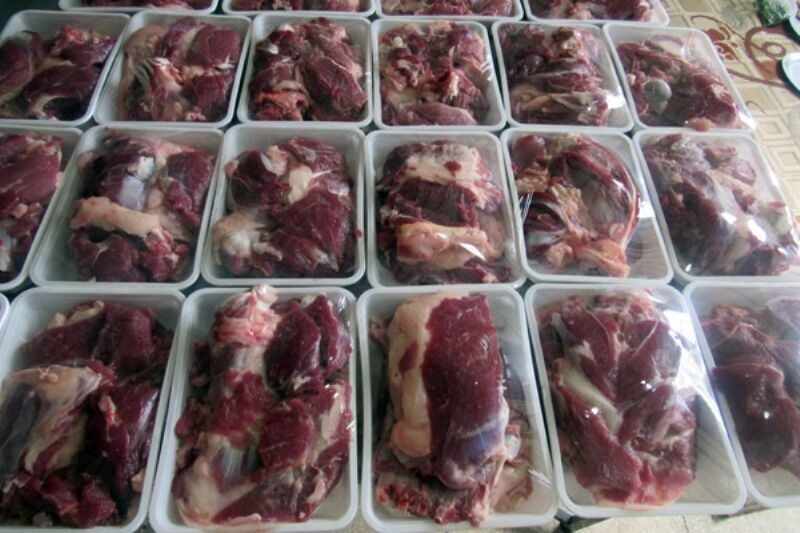 26 تُن گوشت به مناسبت عید مبعثث بین نیازمندان کردستانی توزیع شد