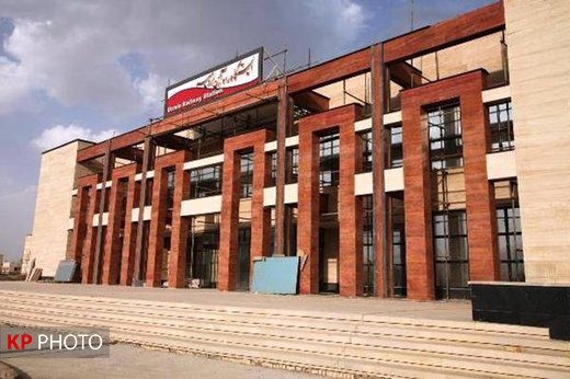 ٨٠ درصد درآمد راه آهن تبریز از طریق آذربایجان غربی تامین می‌شود!