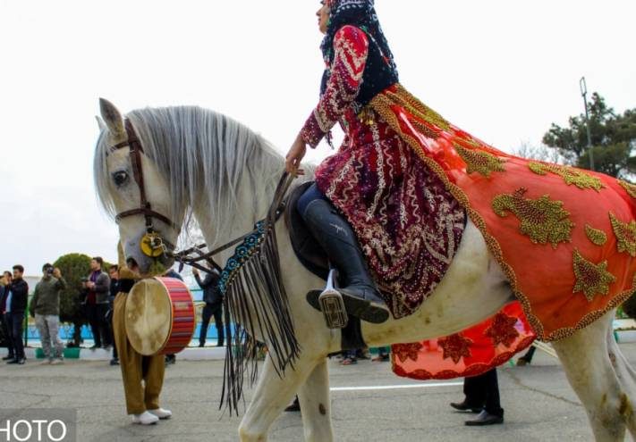 ورود کاروان نوروزی به سنندج/ عکس: هژیر الله مرادی