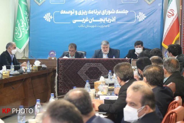 ۹۷ مصوبه برای توسعه تکاب/ تشدید نظارت دولت در بخش اکتشافات معدنی