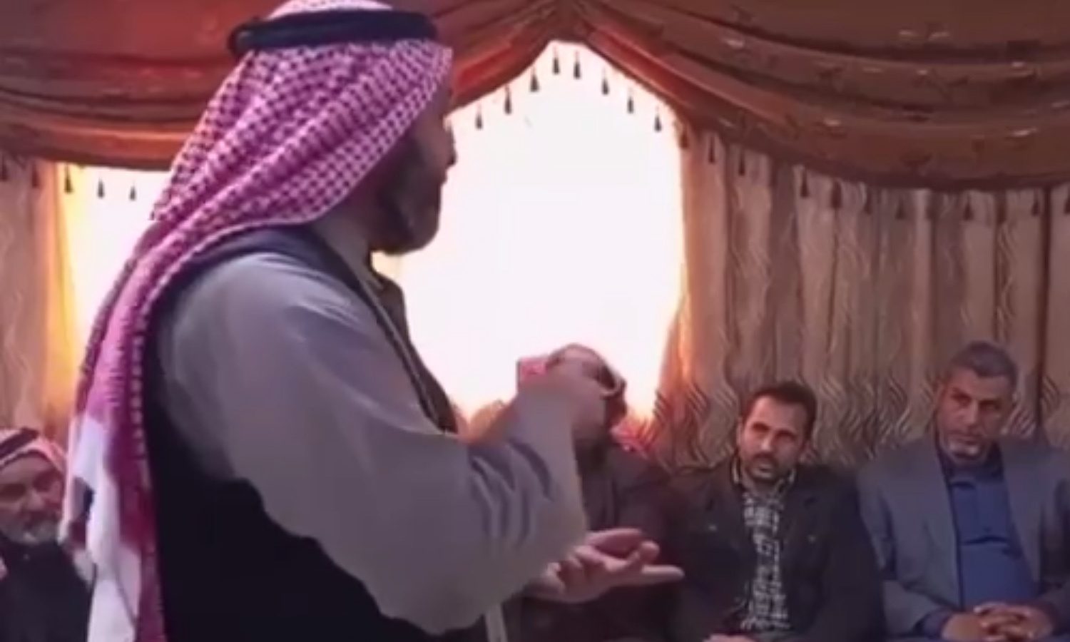 بالا گرفتن اعتراض اعراب دیرالزور علیه اداره خودگردان کردی