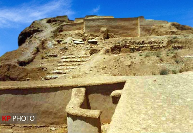قلعه زیویه، شاهکار معماری عهد باستان